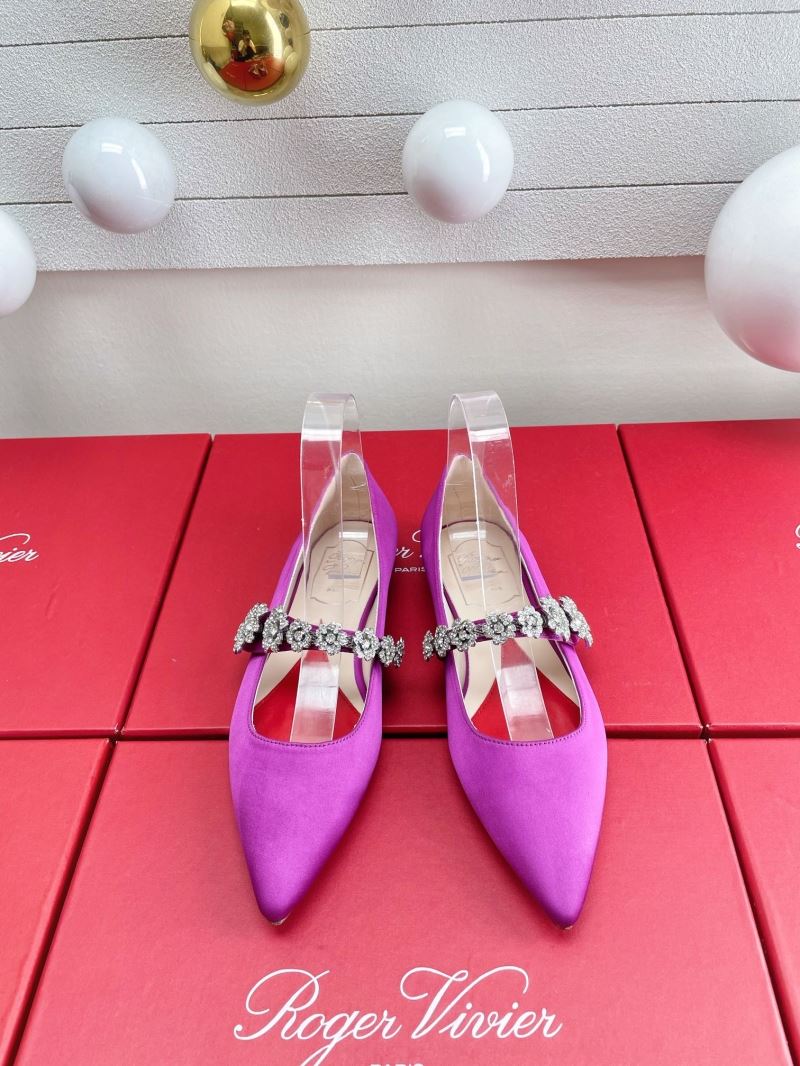 Roger Vivier flat shoes